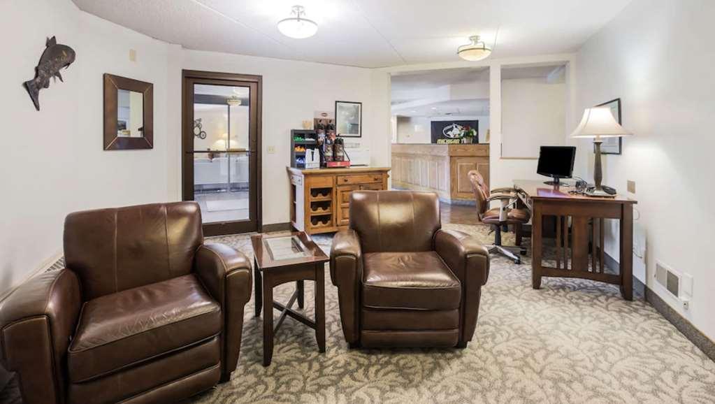 Hampton Inn & Suites Houghton Interior foto